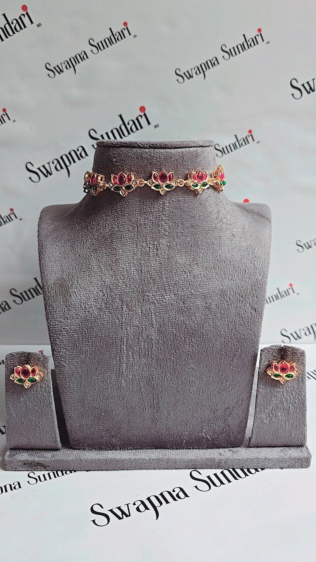 Lotus Choker