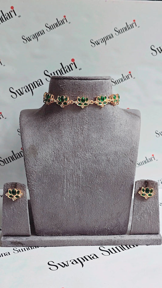 Lotus Choker
