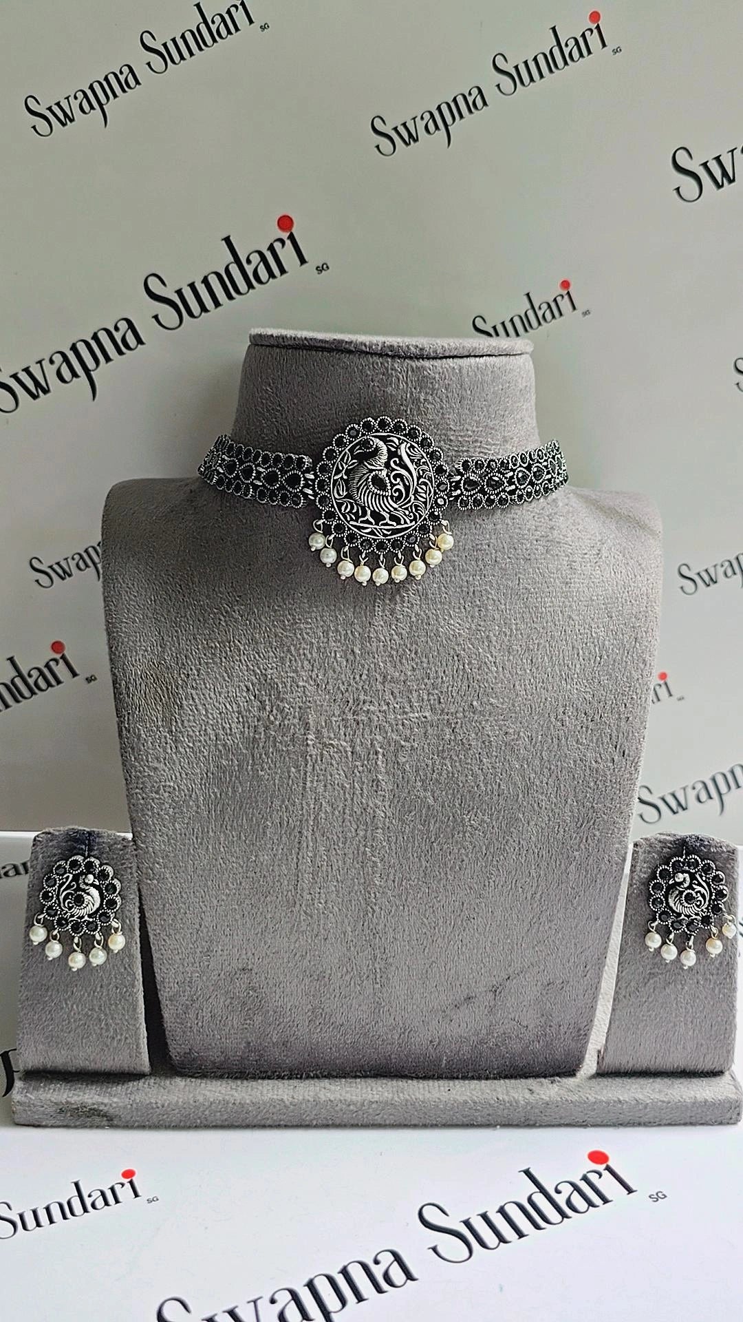 Oxidised Choker